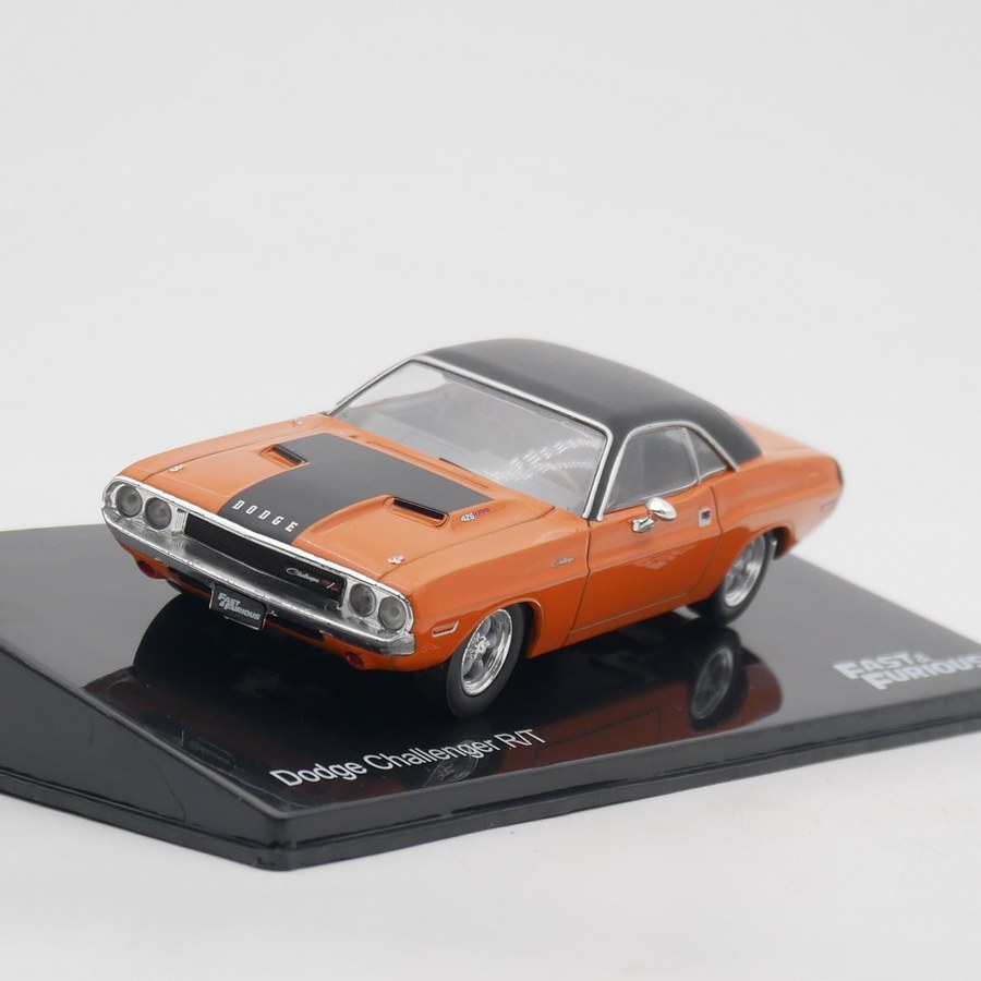 Movies - Model samochodu Dodge Challenger R/T w